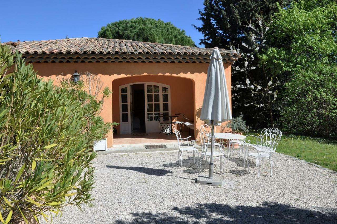 Mas Des Oliviers Bed & Breakfast Saint-Marc-Jaumegarde Luaran gambar
