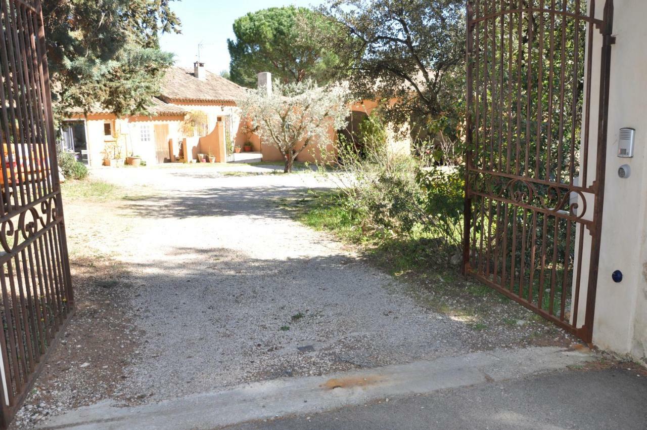 Mas Des Oliviers Bed & Breakfast Saint-Marc-Jaumegarde Luaran gambar